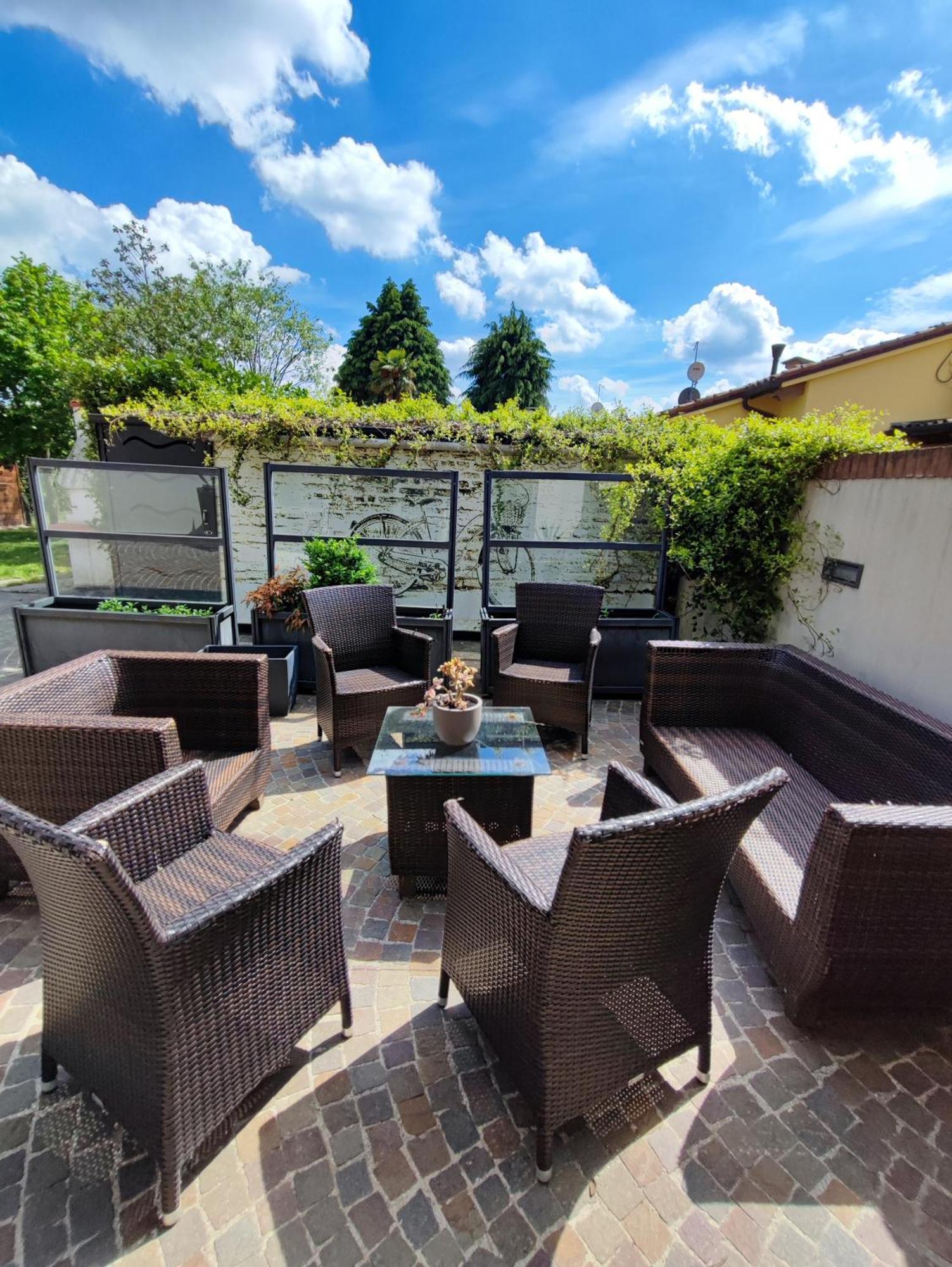 Ca Centosa Artistic House Villa Storica Ristrutturata Con Patio E Giardino Cittadella Eksteriør bilde